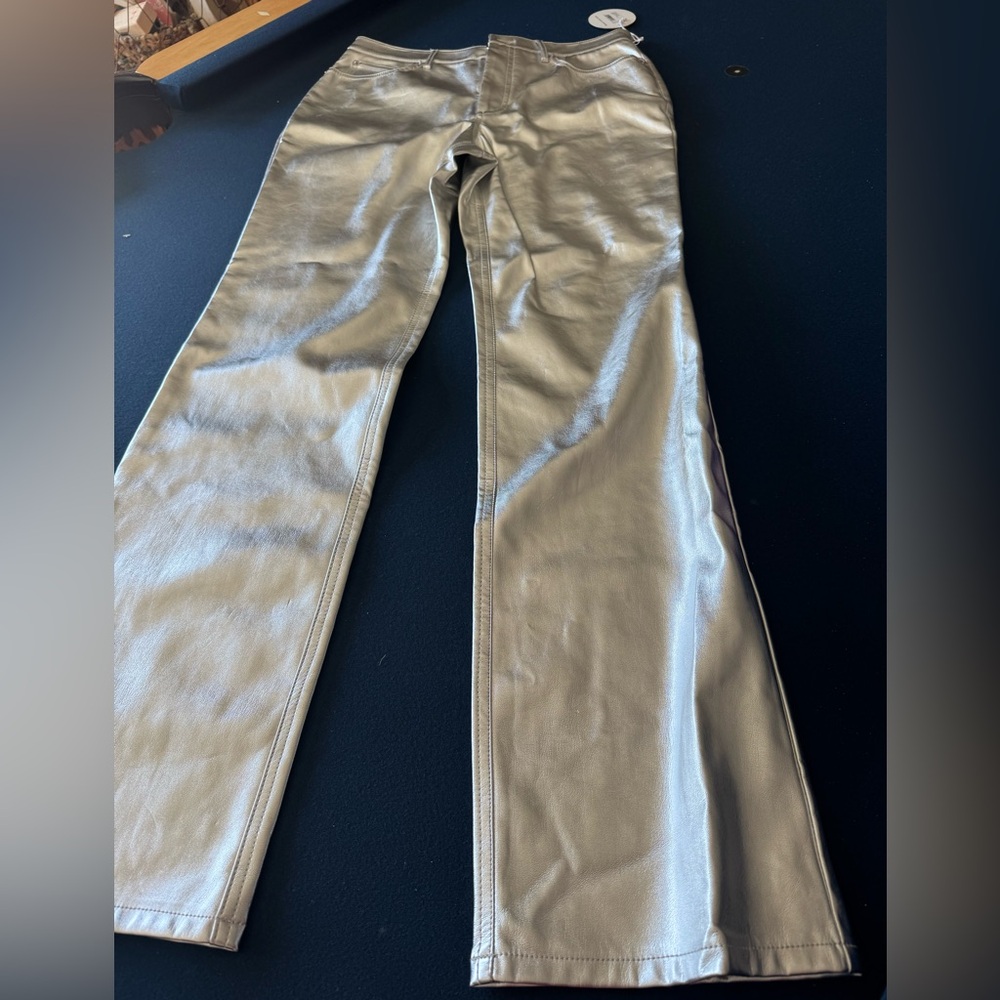 STAUD Metallic Silver “chisel pant!” Super FUN& FLATTERING 🎉zoom in for details